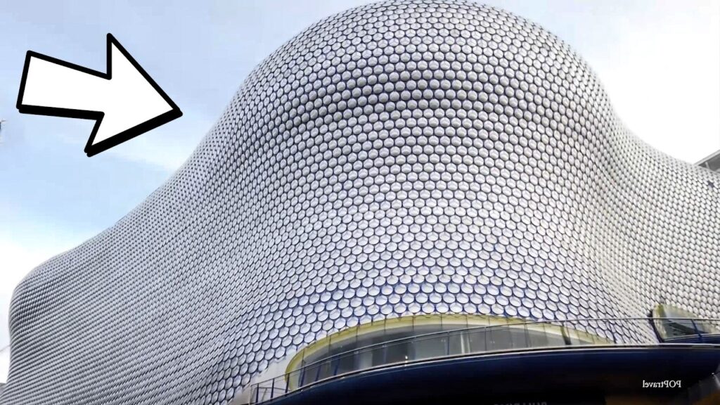 15 Entire Buildings Designed as a WORK OF ART